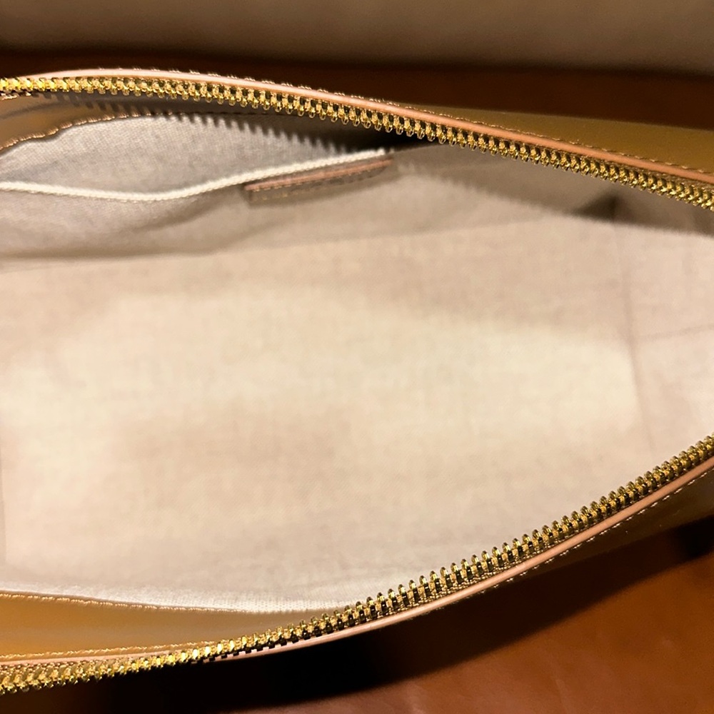 🔥🔥🔥NEW A.P.C. Virginie Zipped Leather Shoulder Bag - Picture 8 of 12